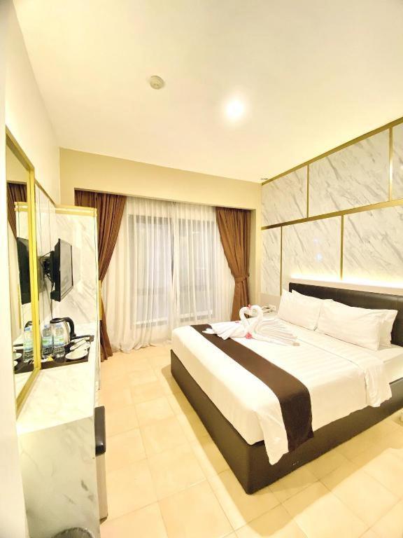 Hotel Grand Malioboro Yogyakarta Exterior foto